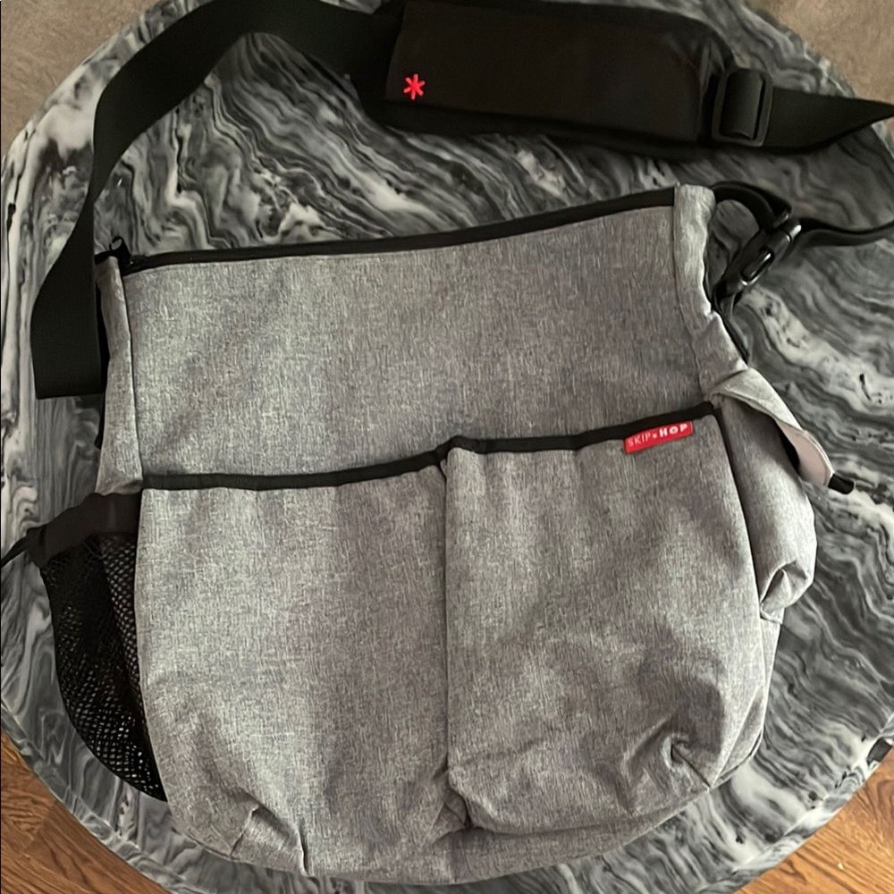 Skip Hop Gray Diaper Bag - EUC